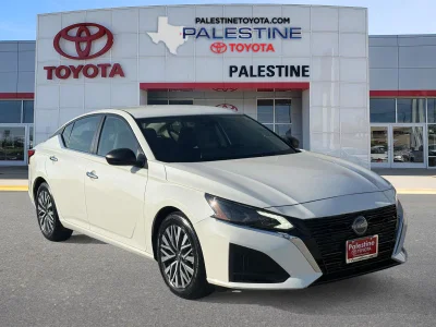 used 2024 NISSAN