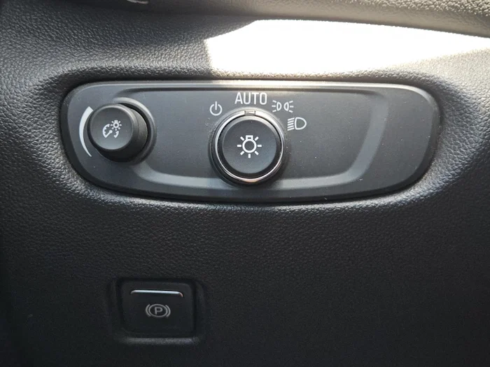 vehicle-img