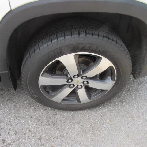vehicle-img