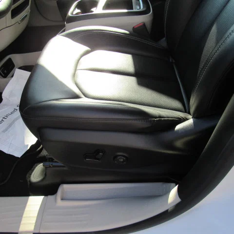 vehicle-img