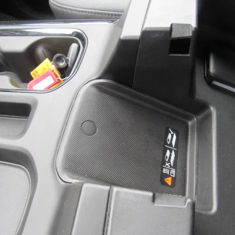 vehicle-img