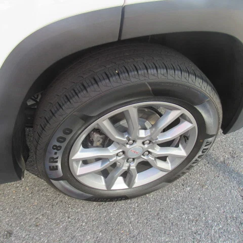 vehicle-img