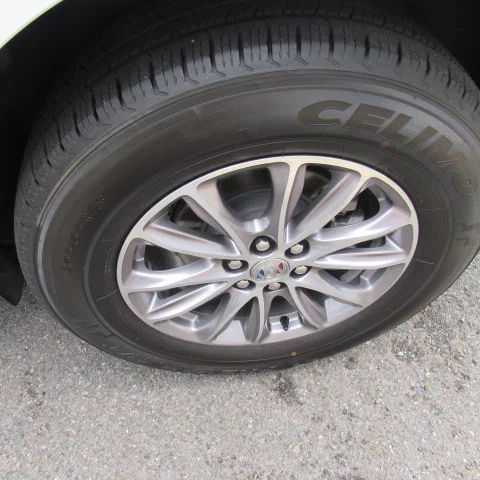 vehicle-img